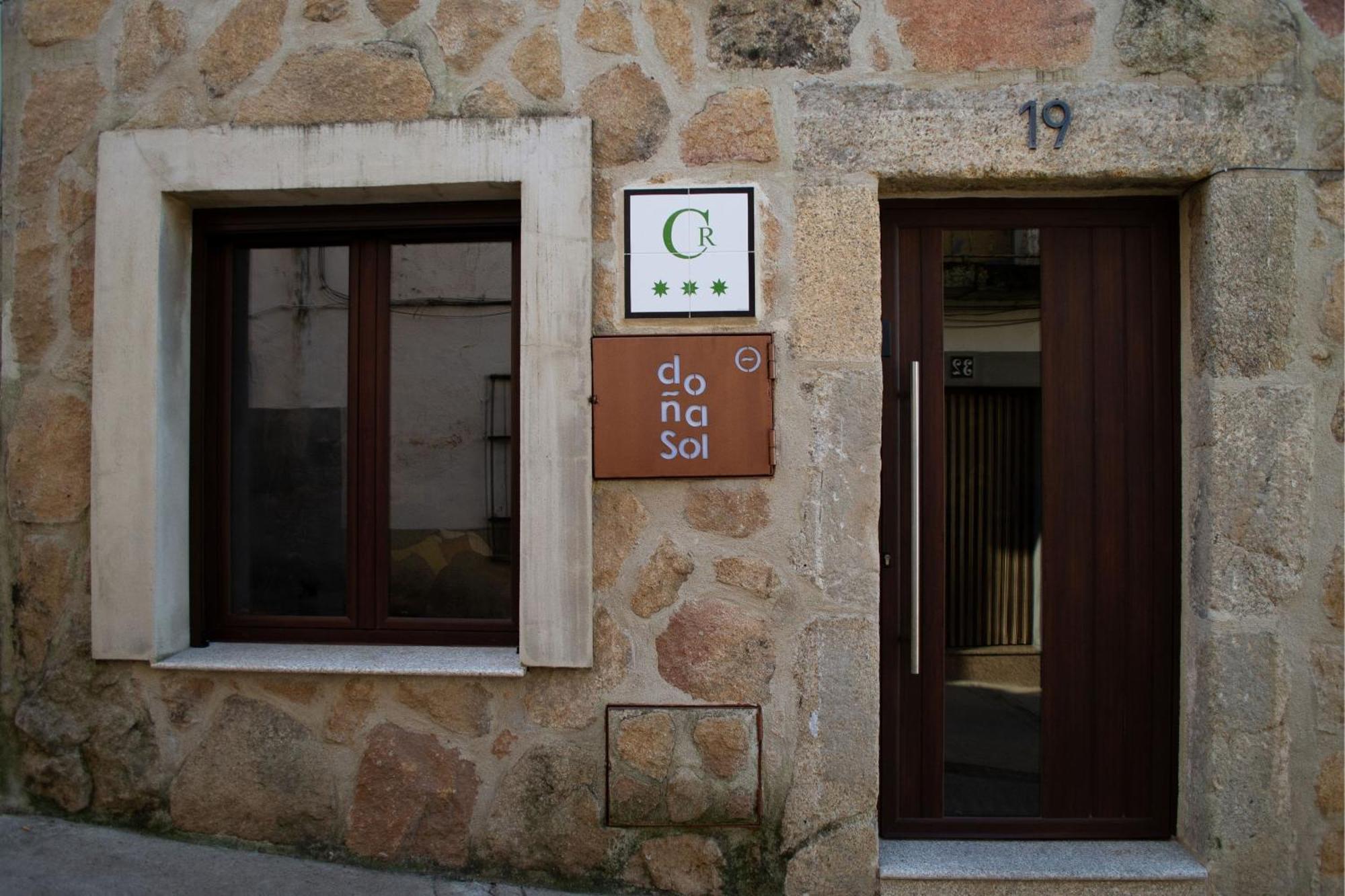 Casa Rural Dona Sol Montánchez Exteriér fotografie